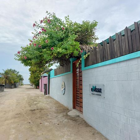 Emzaz Blue Lagoon Ugoofaaru Kültér fotó